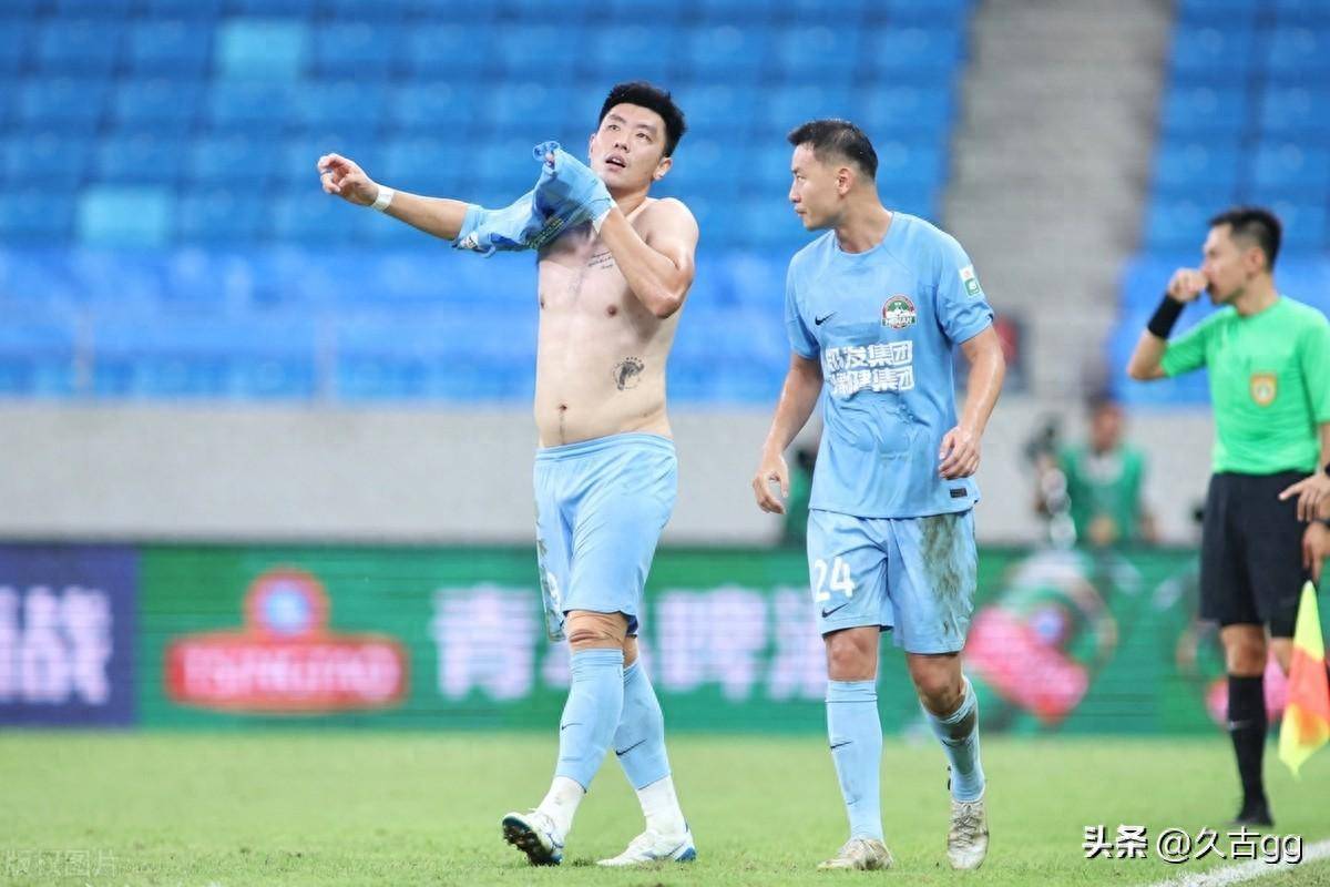 克什米尔多夫二次进球，锁定胜局的简单介绍