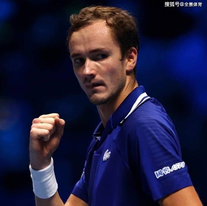 TL横扫T1,Perkz线上压制力十足激烈交锋八强赛,强势挺进下一轮 TL横扫T1,Perkz线上压制力十足激烈交锋八强赛,强势挺进下一轮