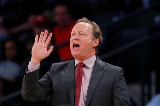 关于开拓者队主帅辞职，球队陷入领导层危机的信息