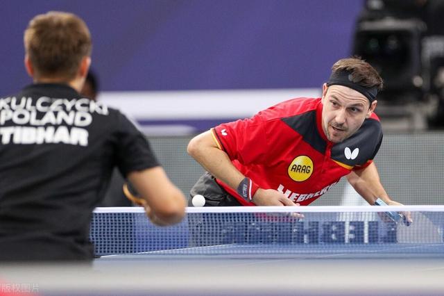 开云体育在线-波兰队逆转英格兰队，奥恰洛夫关键制胜